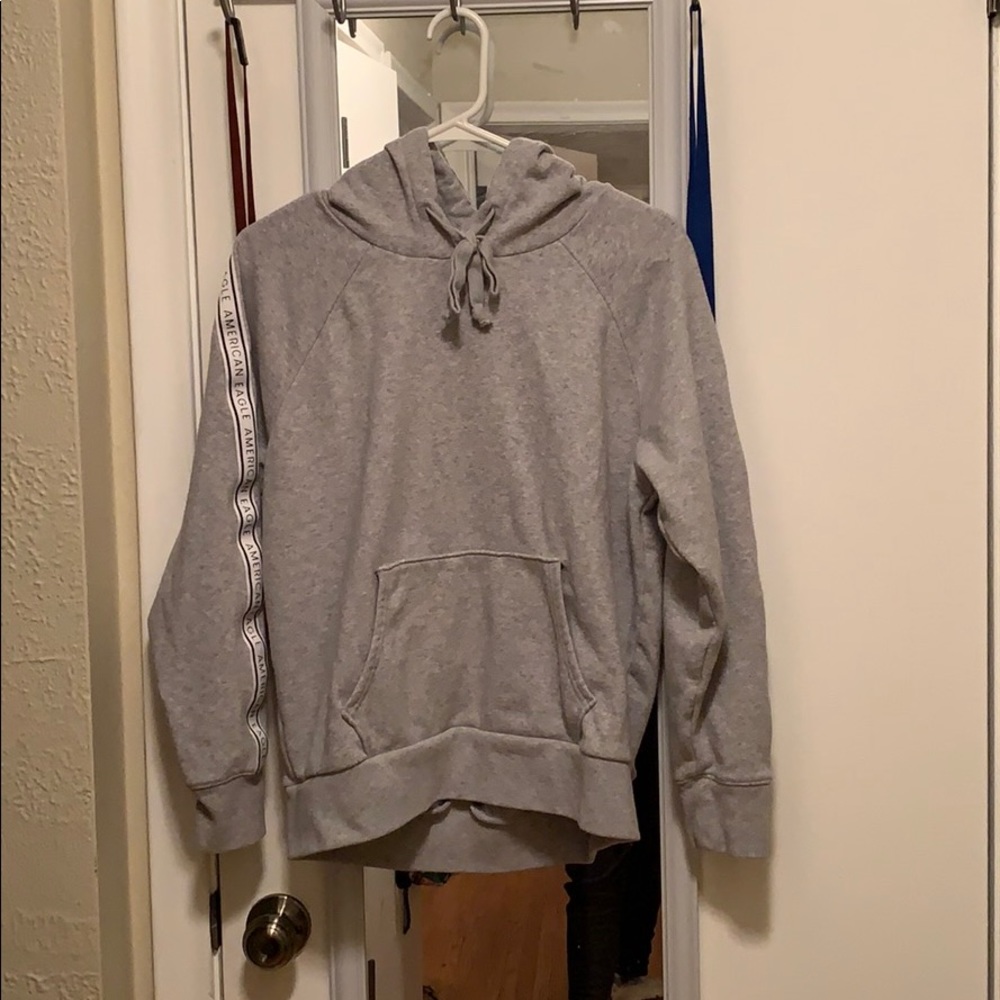 American eagle sweater